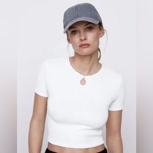 Zara Cropped Textured Weave Top
